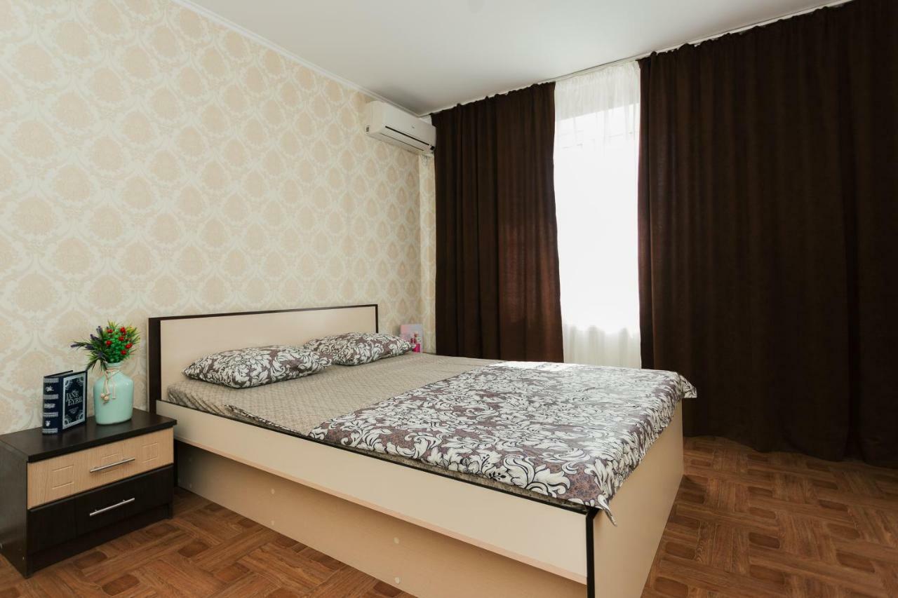 Apart-Hotel On Kondrateva Street New Building 7 Floor Sumy Exterior foto